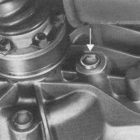 Porsche 944, lstand im Getriebe prfen